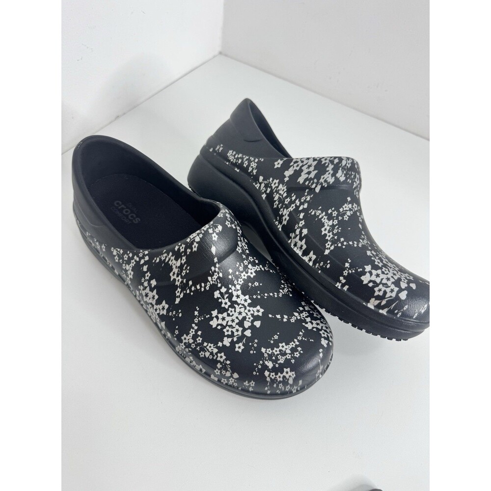 Crocs Work Neria Pro II Clog Sz 7 Black Metallic Silver Flowers Career Comfort - Picture 6 of 7
